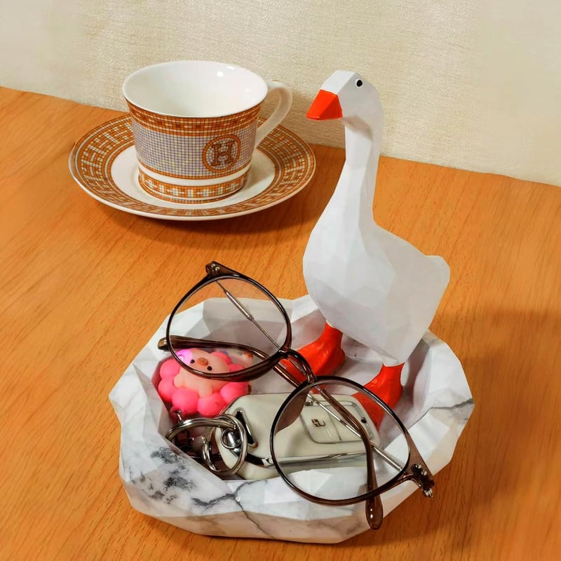 REFREZZ 7 INCH Desk Goose Decor Magnetic Goose Key Holder Set Silly Goose for Entryway Table Kawaii Nightstand Decor Nice Apartment Gift and Housewarming Gift for New House - Image 4